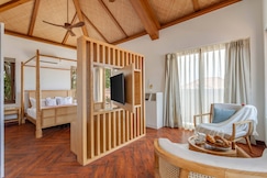 Villa Orchid Lux 4 BHK W Pool jacuzzi Anjuna, Goa