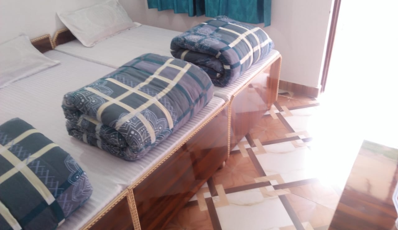 Dharmendra Homestay - Tap to explore photos