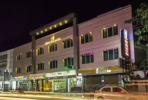 AURA ONE HOTEL