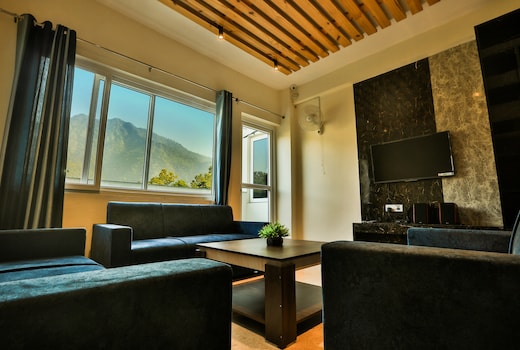 Back Stayz Hostel