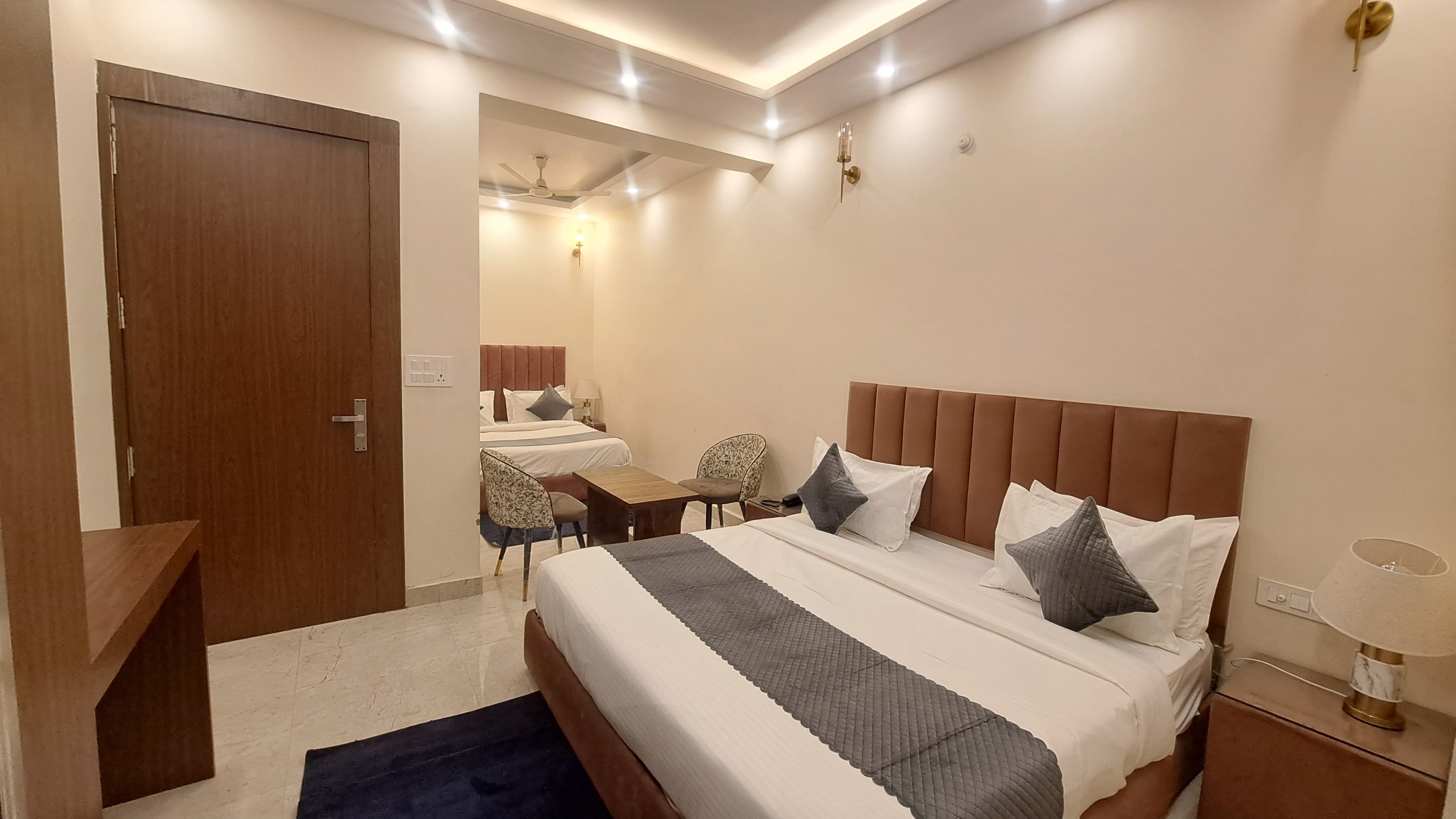 Hotel Radha Vrinda - Tap to explore photos