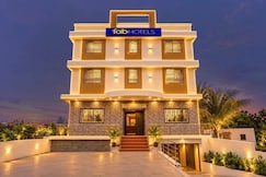 FabHotel Royal Inn Regency, Pune