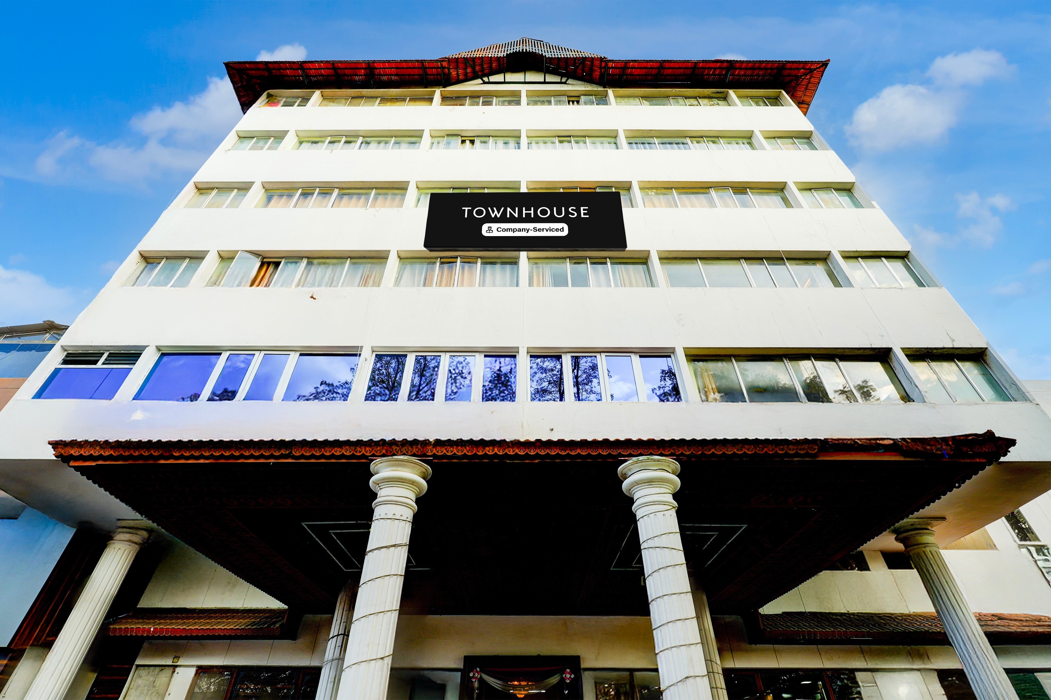 Super Townhouse Mysore Central Formerly Olive Star - Tap to explore photos