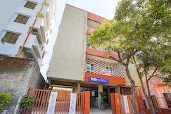 FabHotel Infinity Residency, Pune