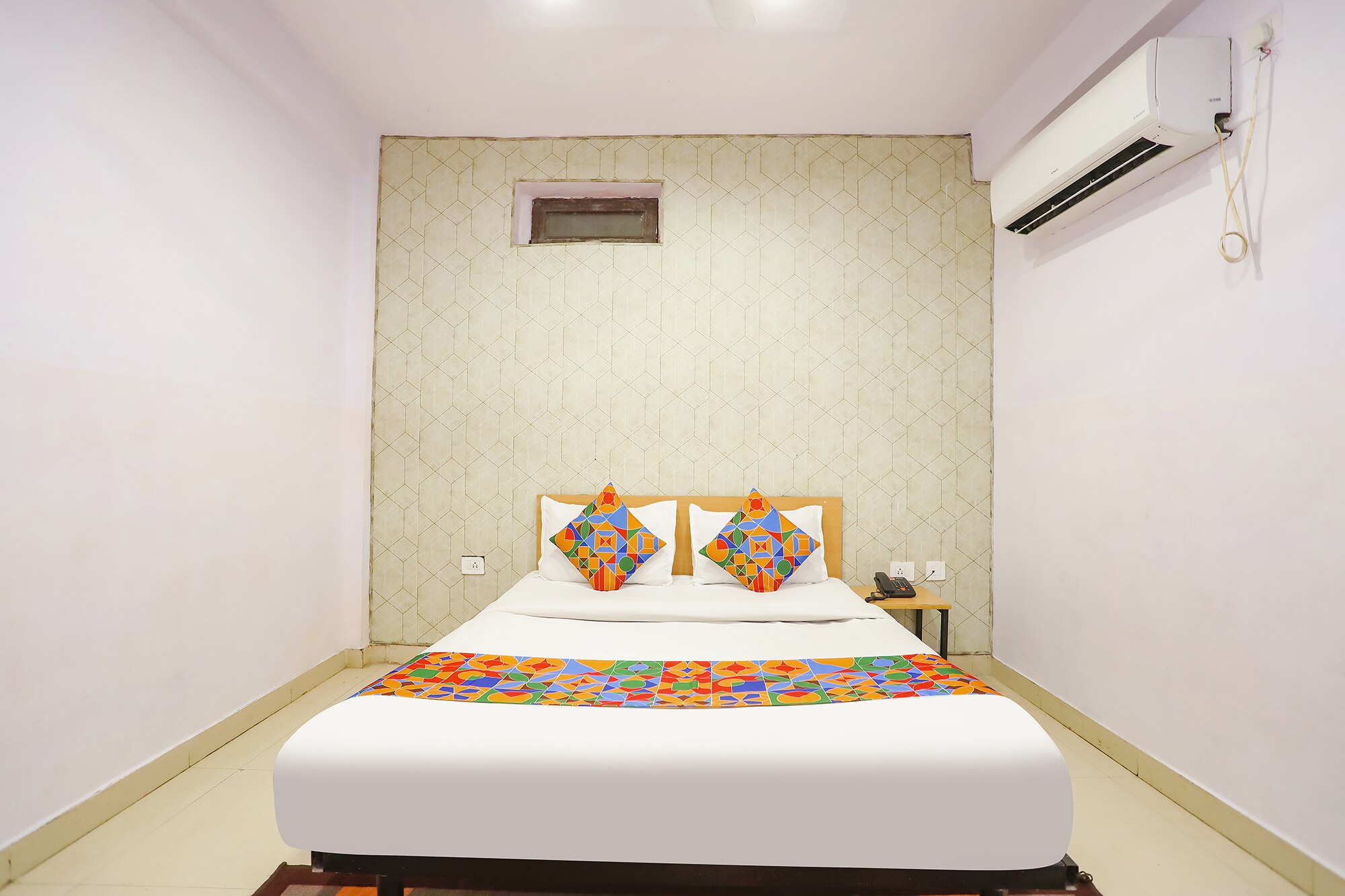 FabHotel Pranjul Inn - Tap to explore photos