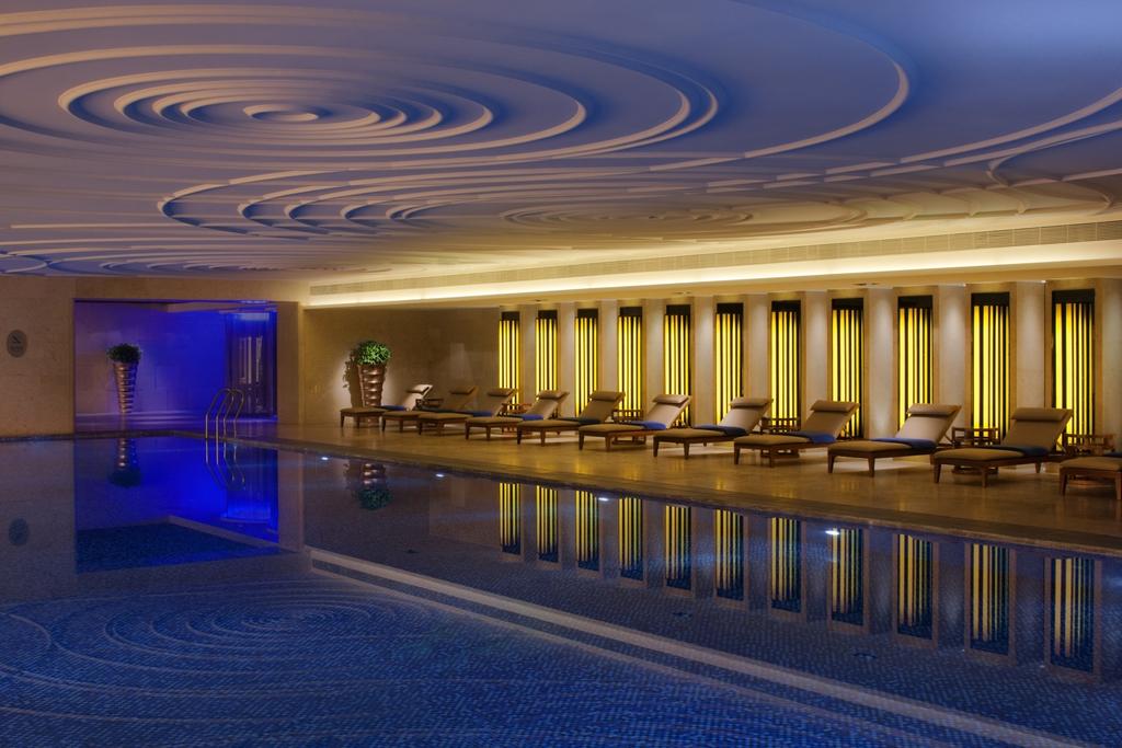 Radisson Blu Plaza Chongqing - Tap to explore photos