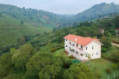 42 Green pastures tea Estate Experience By LexStays, Coimbatore
