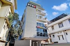 Hotel O Grand 555, Guwahati