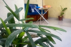 Ideal Hotel in posh Vasant Vihar BIG 1110 sq ft, Delhi