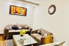 Fortune Home Service Apartment 3Bhk,1B,E-28, Saket, Delhi