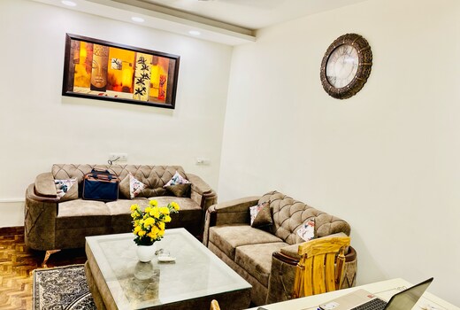 Fortune Home Service Apartment 3Bhk,1B,E-28, Saket