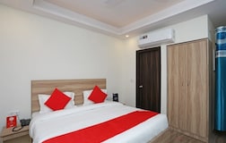 Budget Room