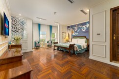Hanoi Maro Hotel, Thuan Thanh