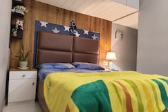 Spacious, Private, Luxury near Dwarka, Delhi