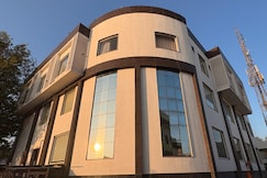 Hotel Girraj Inn, Vrindavan