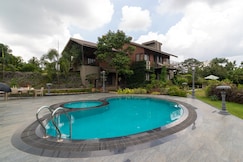 Brick House By Grape County, Trimbak