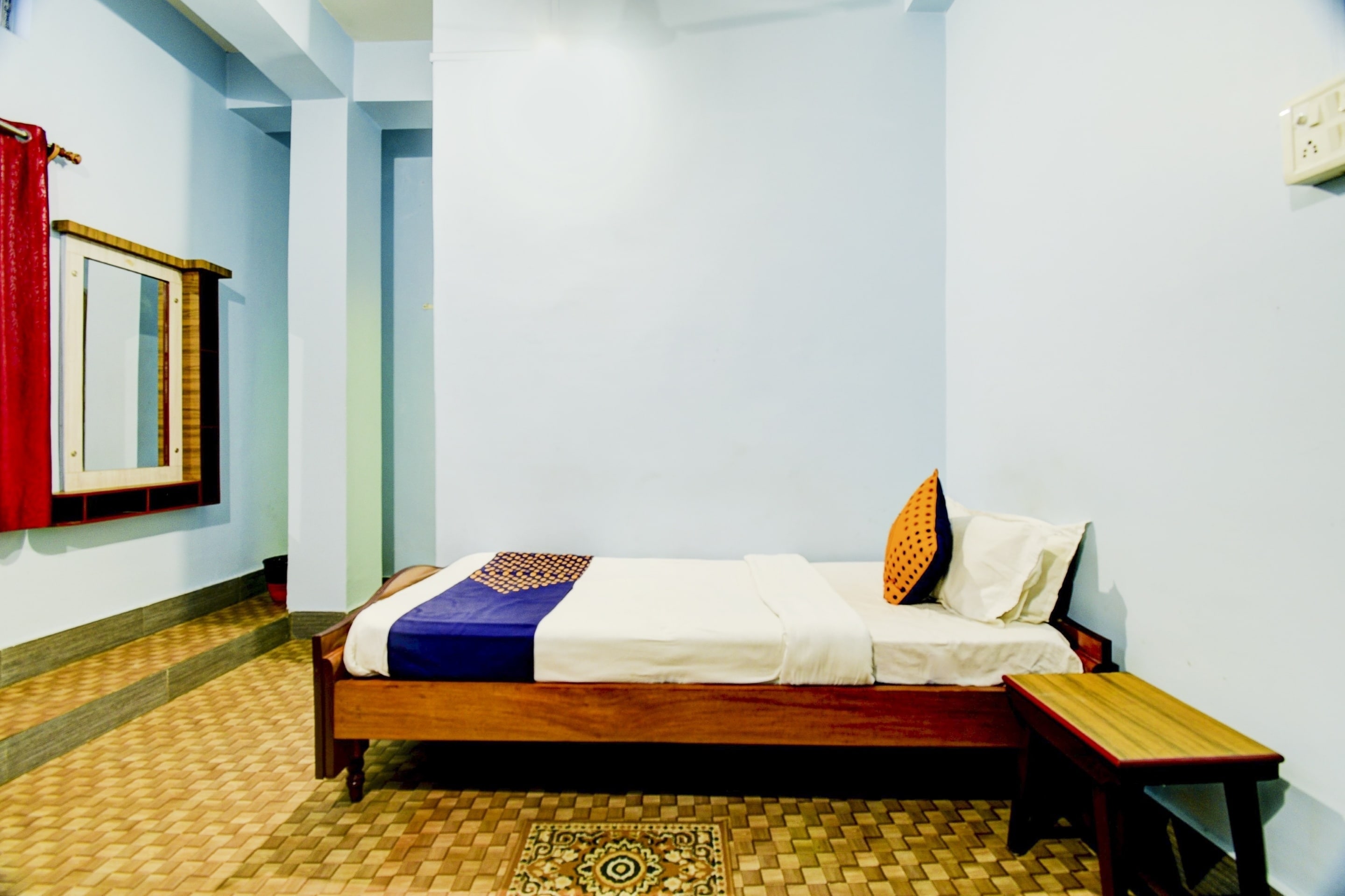 Hotel O NANDINI - Tap to explore photos