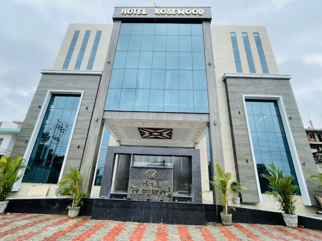 HOTEL ROSEWOOD, Lucknow