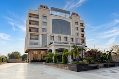 The Amberly Garden, Indore