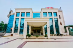 Kay Kay Resort, Pathankot