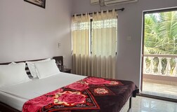 Private room with Hall