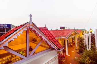 Hermitage Resort