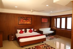Celebrity Resort, Chennai, Chennai