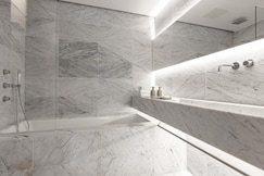 LA Suite West Hotel,  London