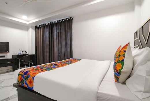 FabHotel Greysky