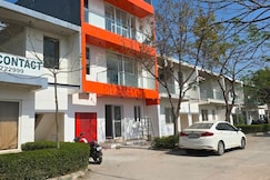 2BHK Luxurious Stay in Central Vrindavan, Vrindavan