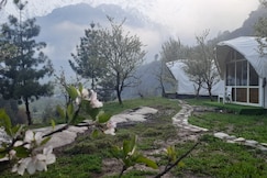 Waterfall Valley Nature Stay, Manali