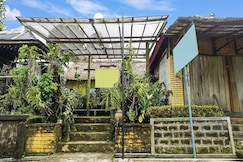 Hotel O Kampung Wisata Ekologi Puspa JagadNearGunung Kelud, Blitar