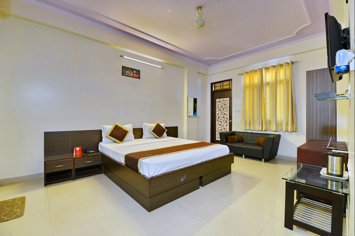 Hotel Comfort Inn  Near Jawahar Circle, Jaipur