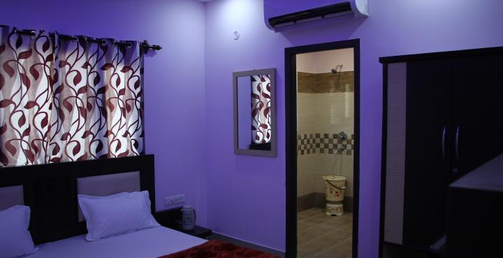 Hotel Sharnam - Tap to explore photos