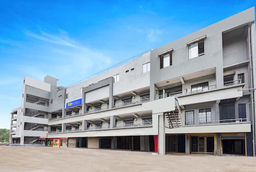 FabHotel Krishna Inn