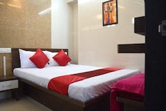 Nivant Lodge, Tuljapur