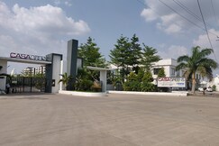 Seriniety Stay a cozy comfortable and peaceful, Indore