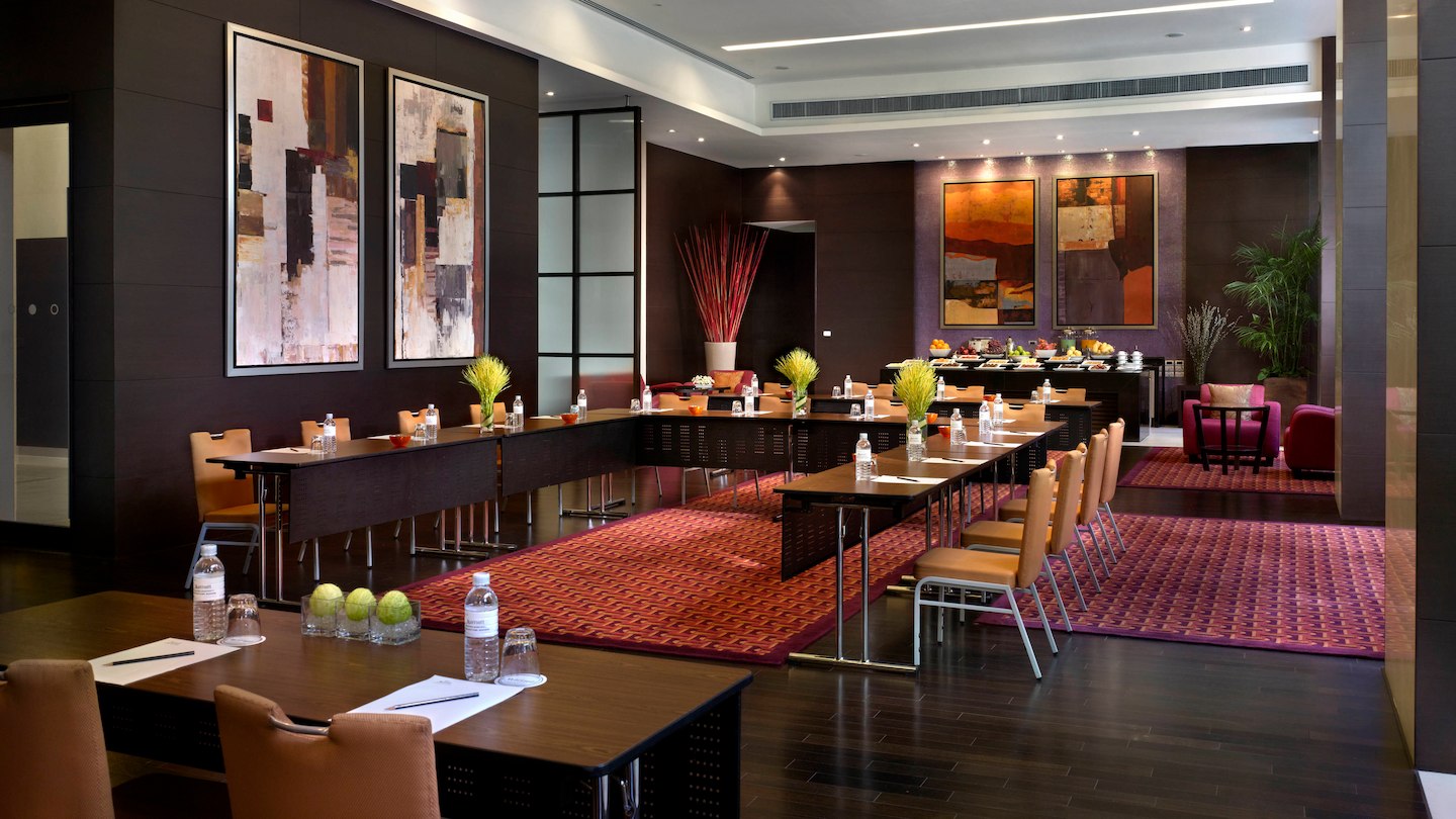 Sukhumvit Park Bangkok Marriott Executive Apartments