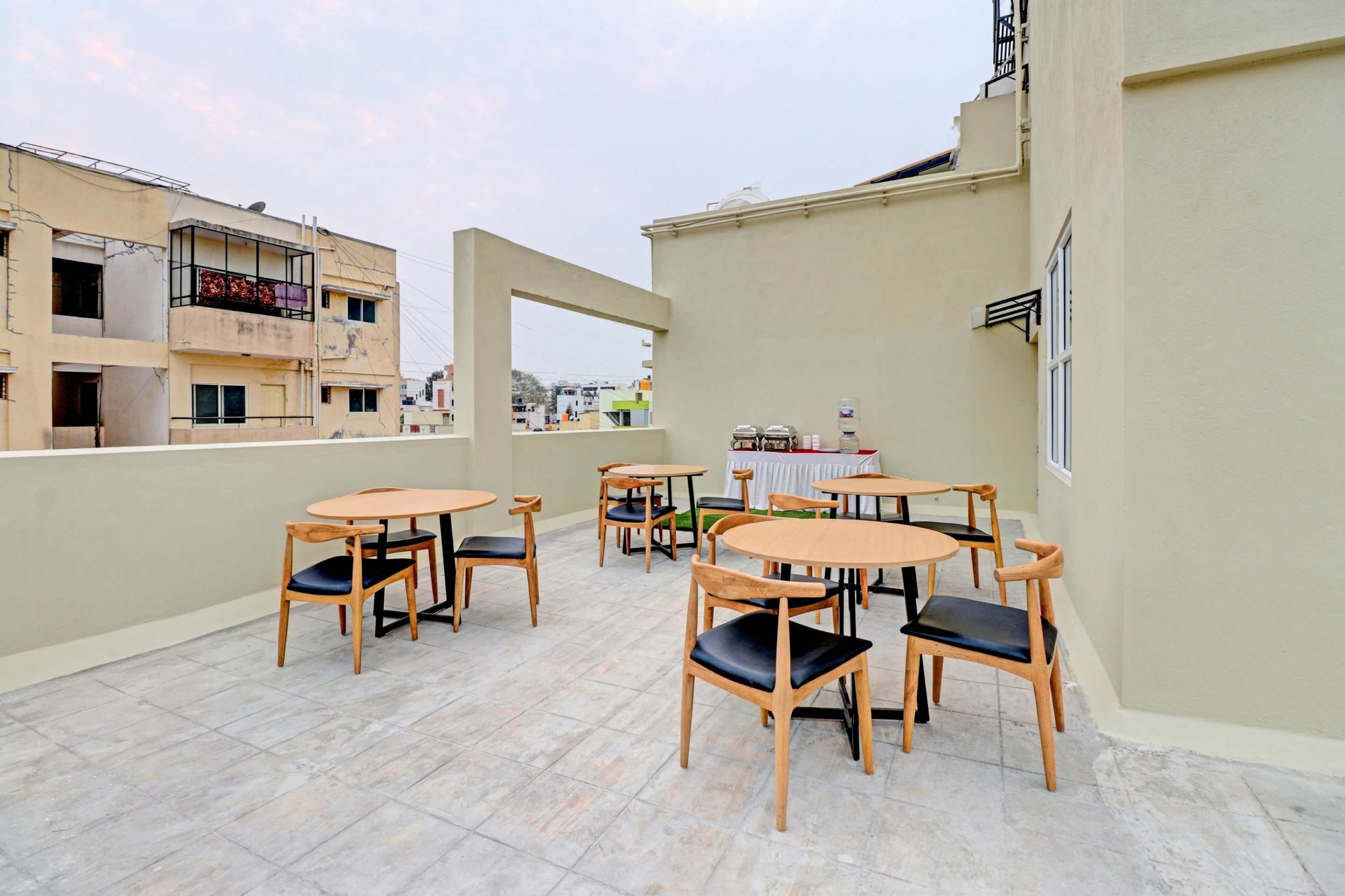 Super Hotel O Royal Manyata - Tap to explore photos