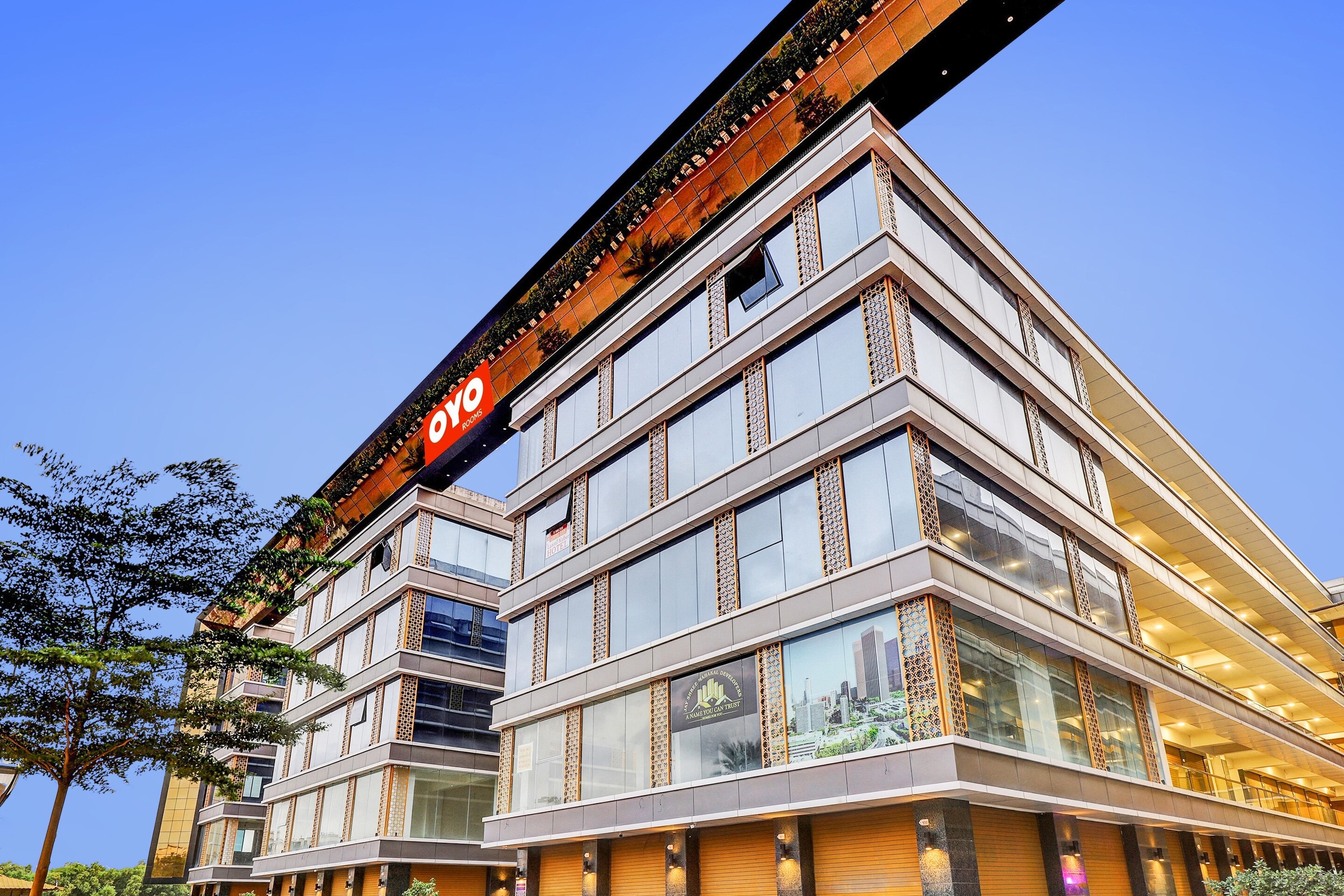 Hotel O Shree Laxmi Kuber - Tap to explore photos
