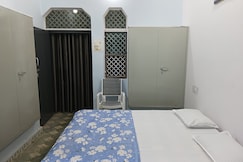 Luthra Niwas, Vrindavan
