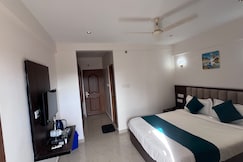 HOTEL TRIVA, Nedumangad