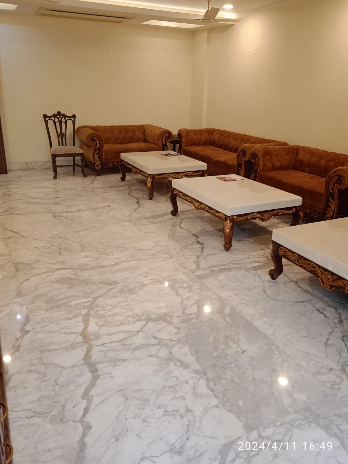Emcure Guest House - Delhi 1 - Tap to explore photos