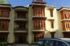 Hotel Munshi Continental, Leh