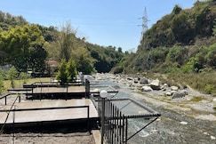 Grandpas resort and swimming pool, Dehradun