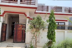 Aadvik's abode, Lucknow