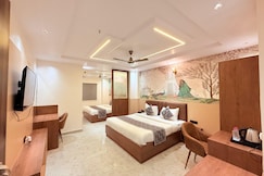 Hotel Ocean Grand, Varanasi