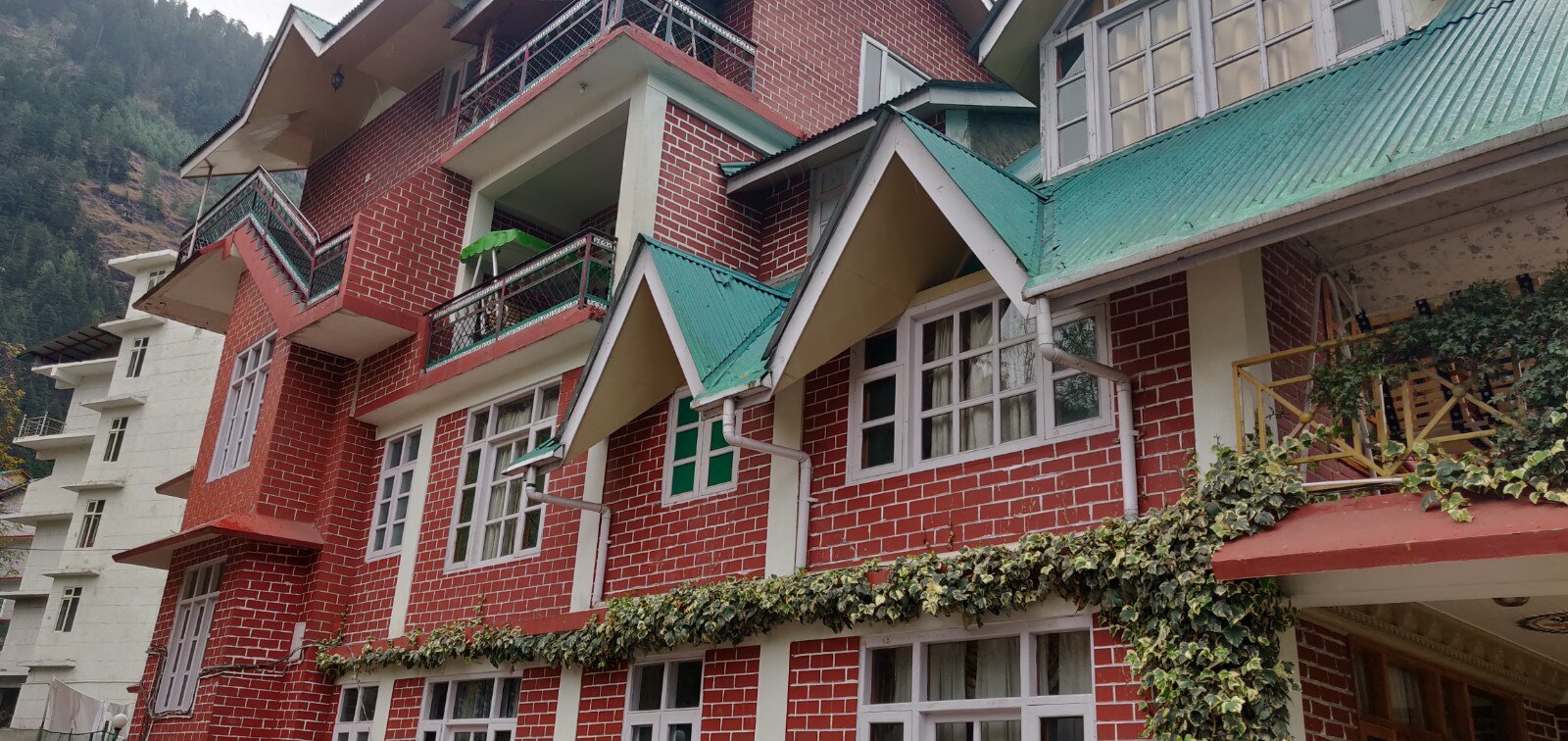 Chandermukhi Cottage Manali Inr 397 Off 1 5 0 0 Hotel Price