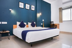 OYO 77138 Shree Apartments, Pune