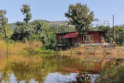 Hornbill, homestay a silent place to relax n enjoy, Guhagar